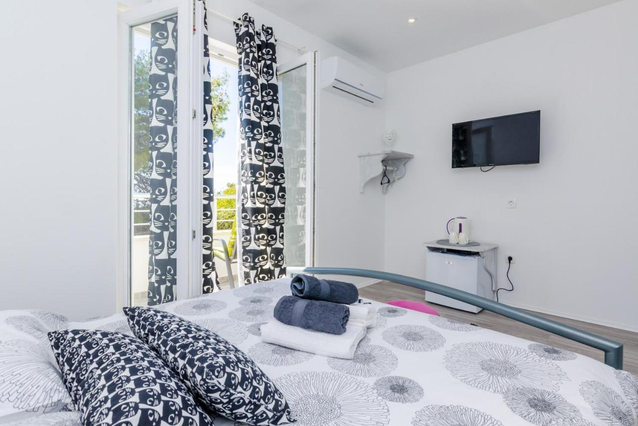 Guest House Nikolina Dubrovnik Bagian luar foto